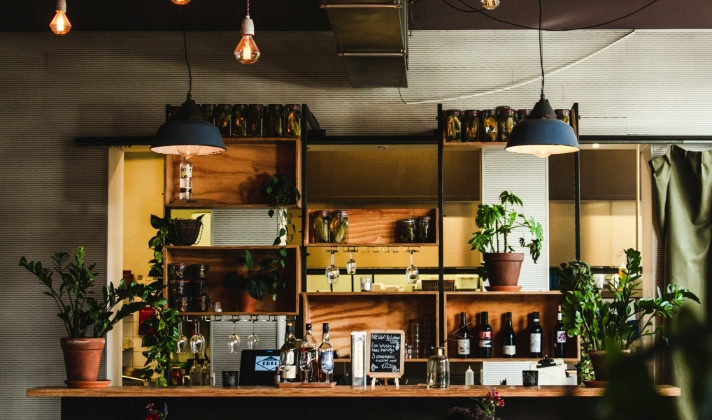 Louis Hansel Qopajweiumg Unsplash